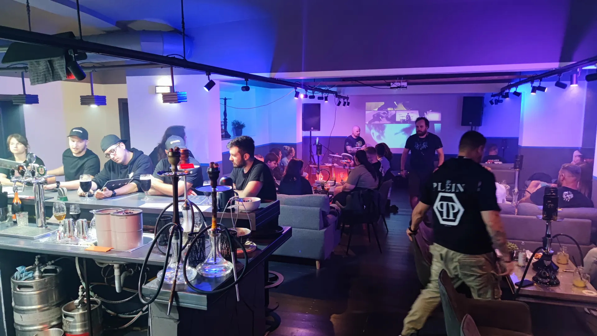 SPiRiT bar – noční atmosféra